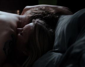 Valerie Niehaus sexy - Uberleben an der Scheidungsfront (2015)