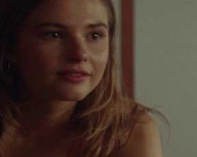 Stefanie Scott - Mary (2019) Nude 1080