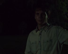 Renee Zellweger sexy - The_Whole_Truth (2016)