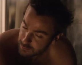 Fanny Valette nude - Passade (2017)