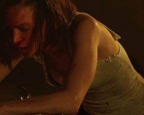 Anna Brewster naked - The Last Days of American Crime (2020)