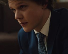 Pauline Serieys - Pas vu pas pris (2017) Nude movie scene