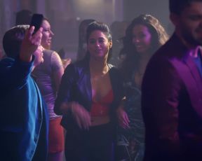 Jeanine Mason, Chloe Bridges - Daytime Divas s01e01 (2017) celeb hot movie scene