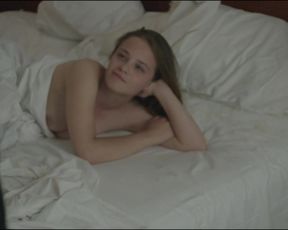 Jasna Fritzi Bauer, Arly Jover - Axolotl Overkill (2017)