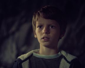 Pauline Lorillard - Debout sur la montagne (2019) Nude TV movie scene