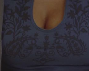 Paula Matura, Angelica Blandon nude - Las tetas de mi madre (2015)