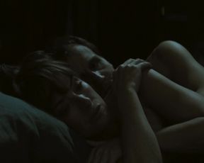 Pascale Bussieres, Gabrielle Forcier - Nous sommes les autres (2017) Hot film scene