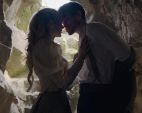 Camille Lou - Le Bazar de la charit s01e03 (2019) Nude movie scene