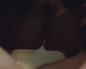 Anja Kling - Der gleiche Himmel s01e03 (2017) Nude sexy scenes