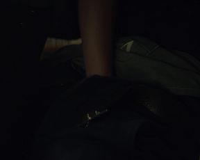 Victoria Pedretti - YOU s02e01-04 celebrity topless scenes