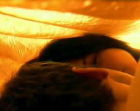 Delphine Chaneac - Laura, le compte a rebours a commence s01 e01e03 (2006)