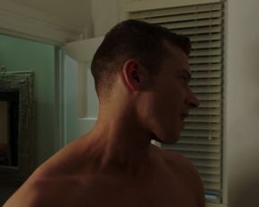 Jennifer Love Hewitt nude - 9-1-1 (2018)  (Season 2, Episode 1)