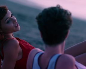 Amanda Campana, Giulia Salvarani - Summertime s01e06-07 (2020) Naked movie video