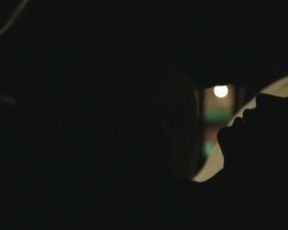 Micaela Ramazzotti, Matilda De Angelis nude - Una famiglia (2017)