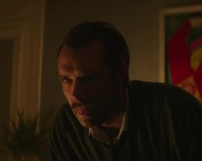 Doria Tillier - Mr _ Mme Adelman (2017) Naked actress in a movie scene