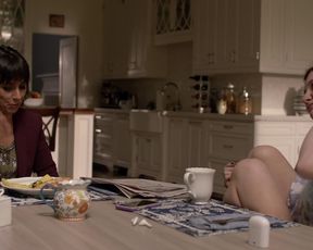 Alison Jaye hot - Shameless (2020) (Season10,Episode10)