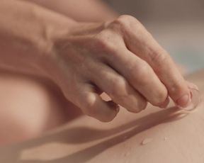 Leeanna Walsman, Odessa Young naked - Tangles and Knots (2017)