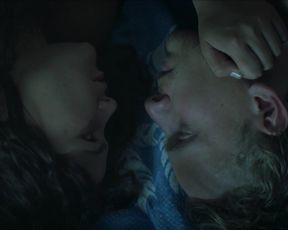 Ruslana Khazipova, Evgeniya Muc naked - The Wild Fields (Dyke pole) (2018)