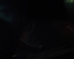 Jodi Balfour, Lucy Chappell - Rellik s01e01-e04 (2017) Naked movie scene