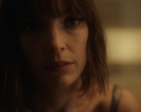 Jodi Balfour, Lucy Chappell - Rellik s01e01-e04 (2017) Naked movie scene