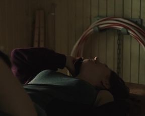 Sanna Sundqvist, Evin Ahmad nude - Ring Mamma! (2019)