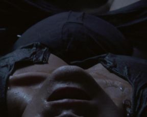 Ludmila Ruoso naked - Entre deux eaux (2017)