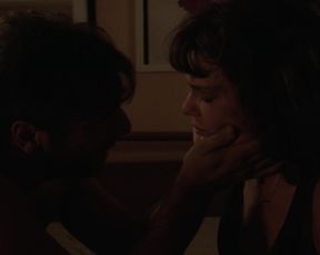 Roisnn O'Donovan, Valentina Cervi - Vivere (2019) sexy 1080p_0001