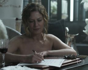 Alice Wegmann naked - Ligacoes perigosas (2016)  (Season 1, Episode 3,6,8,10)