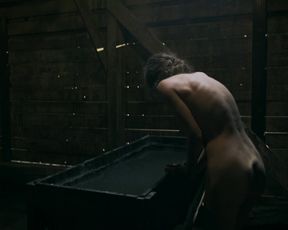 Laura Dobrosi, Marina Gera - Orok tel (2018) Sexy actress