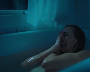 Jocelyn DeBoer, Dawn Luebbe - Buzz (2016) Naked movie scene