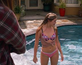 Heather Hopkins hot - Animal Kingdom (2017) (Season 2, Episode 8)