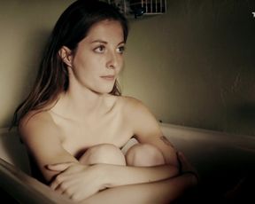 Paula Kroh - Was ich dir noch sagen wollte (2017) Censorship erotic scene