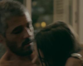 Eva de Dominici nude - La fragilidad de los cuerpos s01 (2017)