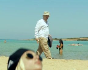 Elli Tringou, Milou Van Groesen naked - Suntan (2016)