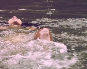 Chelsea Watts hot - La Louma Tin Roof Now (2017) naked scene