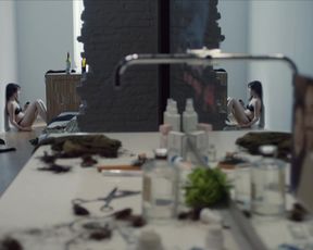 Natali Broods naked- Tabula Rasa (2017) (Season1, Episode9)