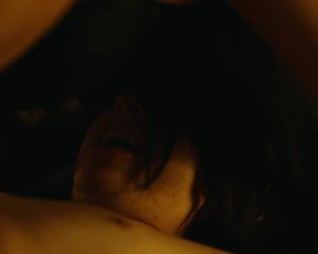 Nabiha Akkari nude - ZeroZeroZero (2020) (Season 1, Episode 7)