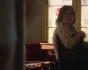 Ginger Gonzaga hot - I m Dying Up Here (2017) (Season 1, Episode 2)