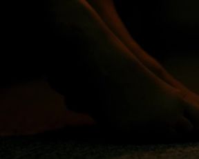 Marie Louise Wille, Sarah Juel Werner - Lyden af uventet dod (2019) Censorship erotic scene