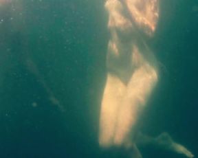 Anna Shields, Isabelle McNally, Mary Beth Peil - The Song of Sway Lake (2018) celebrity topless scenes