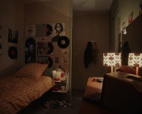 Vanessa Guide, Noemie Schmidt - 3615 Monique s01e08 (2020) celebs A cool episode