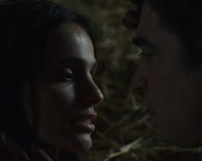 Gaia Bermani Amaral - The Last Paradiso (L'ultimo paradiso) (2021) actress killer flick