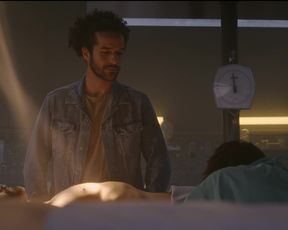 Leslie Medina, Cassandre Vittu de Keroual - Balthazar s03e07 (2020) celebs a braless gig from the video