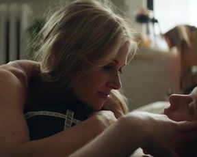 Amy Hargreaves, Olivia Luccardi, Convenience Clinton - Paint (2020) celebs bosoms gig