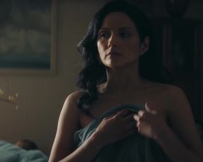 Isabel May, Cindy Vela - Run Stash Struggle (2020) actress molten episode