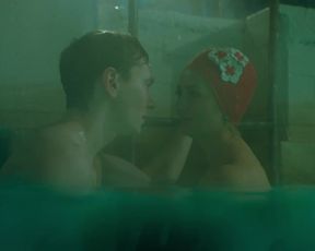 Viktoriya Isakova - Chelovek iz Podolska (2020) celebrity naked mounds sequence