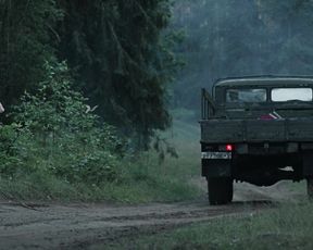 Sofya Volodchinskaya, Katerina Shpitsa, Anastasiya Krylova, Veronika Moxireva - Topi s01e02 (2021) actress spectacular vid