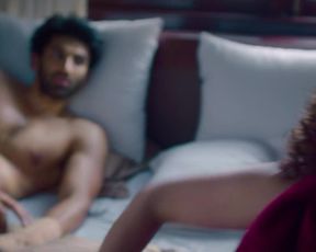 Sanya Malhotra - Ludo (2020) celeb super-hot episode