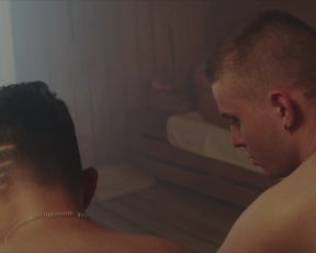 Stella Tiana Stegmann - Stichtag s01e06 (2020) celeb bare knockers