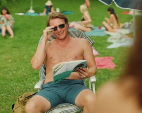 Ida Elise Broch, Rebekka Nystabakk, Marianne Hatlenes Lie - Home for Christmas s02e01-04 (2020) celebs bosoms sequence